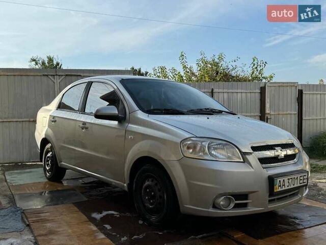 Серый Шевроле Авео, объемом двигателя 1.6 л и пробегом 240 тыс. км за 3100 $, фото 18 на Automoto.ua