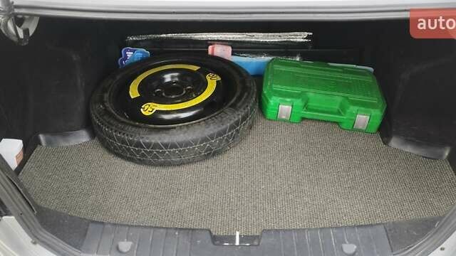 Серый Шевроле Авео, объемом двигателя 1.5 л и пробегом 296 тыс. км за 3499 $, фото 5 на Automoto.ua