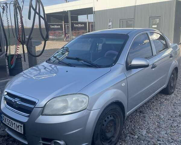 Серый Шевроле Авео, объемом двигателя 1.5 л и пробегом 240 тыс. км за 4400 $, фото 3 на Automoto.ua