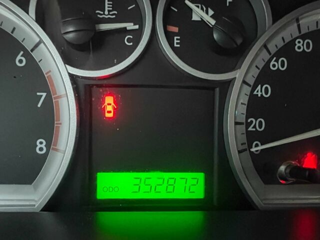 Сірий Шевроле Авео, об'ємом двигуна 1.6 л та пробігом 353 тис. км за 4000 $, фото 23 на Automoto.ua