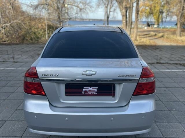 Серый Шевроле Авео, объемом двигателя 1.6 л и пробегом 214 тыс. км за 2700 $, фото 8 на Automoto.ua