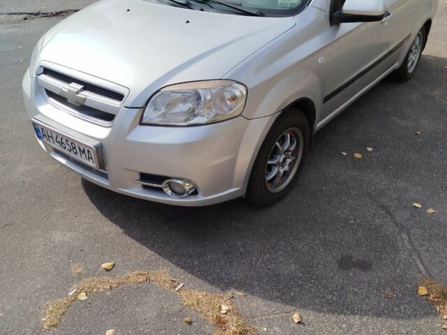 Серый Шевроле Авео, объемом двигателя 1.6 л и пробегом 188 тыс. км за 4500 $, фото 1 на Automoto.ua