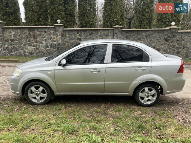 Серый Шевроле Авео, объемом двигателя 1.4 л и пробегом 170 тыс. км за 2500 $, фото 14 на Automoto.ua