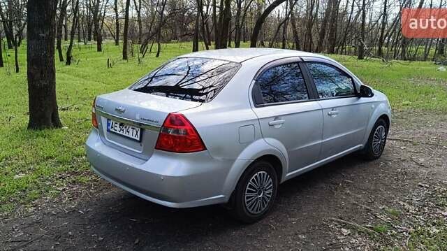 Серый Шевроле Авео, объемом двигателя 1.6 л и пробегом 160 тыс. км за 4500 $, фото 2 на Automoto.ua