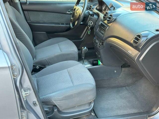 Серый Шевроле Авео, объемом двигателя 1.5 л и пробегом 137 тыс. км за 4940 $, фото 21 на Automoto.ua