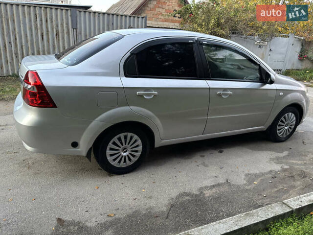 Сірий Шевроле Авео, об'ємом двигуна 1.6 л та пробігом 148 тис. км за 4550 $, фото 9 на Automoto.ua