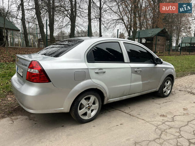 Серый Шевроле Авео, объемом двигателя 1.4 л и пробегом 170 тыс. км за 2500 $, фото 9 на Automoto.ua