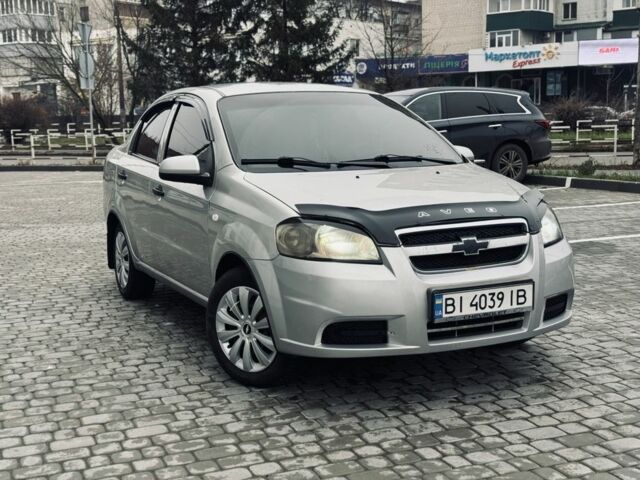 Сірий Шевроле Авео, об'ємом двигуна 1.5 л та пробігом 280 тис. км за 2750 $, фото 1 на Automoto.ua