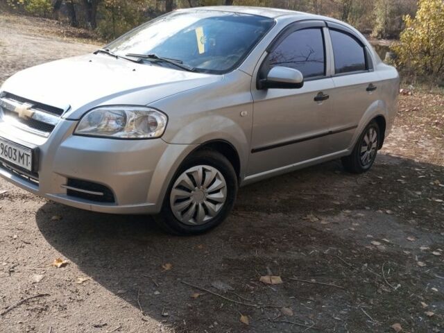 Серый Шевроле Авео, объемом двигателя 1.5 л и пробегом 18 тыс. км за 3600 $, фото 1 на Automoto.ua