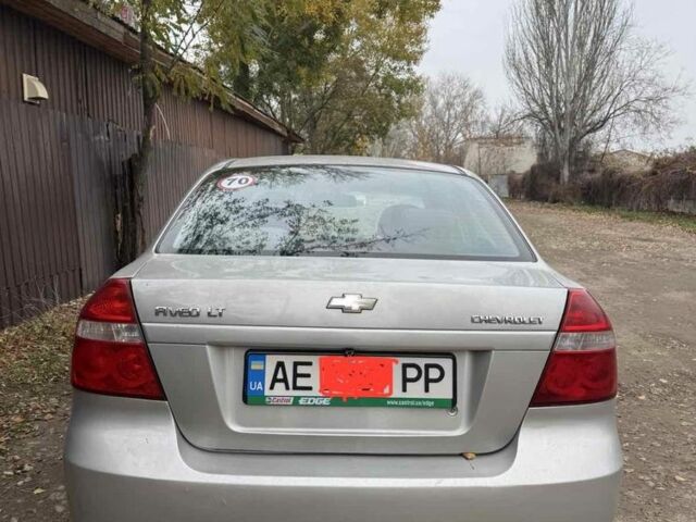 Серый Шевроле Авео, объемом двигателя 1.5 л и пробегом 184 тыс. км за 4200 $, фото 2 на Automoto.ua