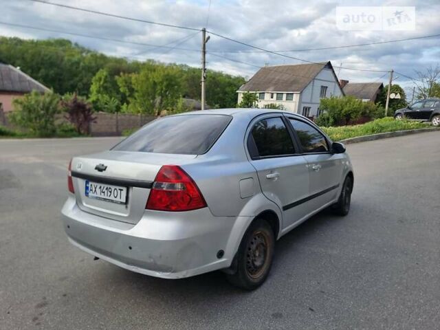 Сірий Шевроле Авео, об'ємом двигуна 1.6 л та пробігом 200 тис. км за 2400 $, фото 6 на Automoto.ua