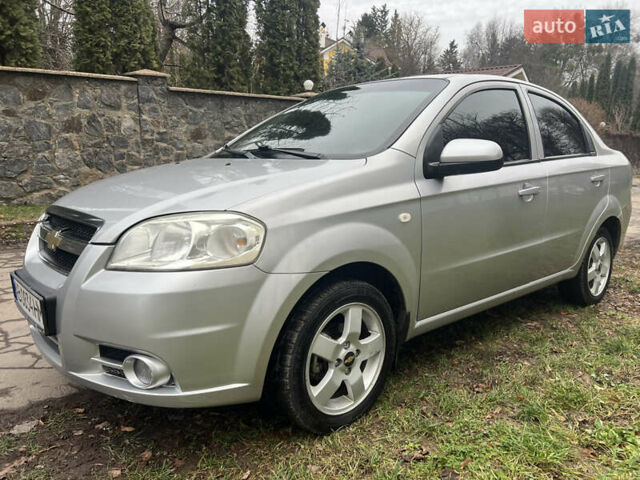 Сірий Шевроле Авео, об'ємом двигуна 1.4 л та пробігом 170 тис. км за 2999 $, фото 3 на Automoto.ua