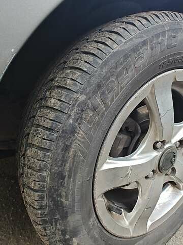 Серый Шевроле Авео, объемом двигателя 1.5 л и пробегом 179 тыс. км за 3200 $, фото 11 на Automoto.ua