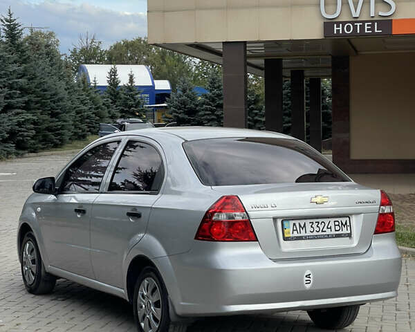 Серый Шевроле Авео, объемом двигателя 1.5 л и пробегом 161 тыс. км за 5300 $, фото 11 на Automoto.ua