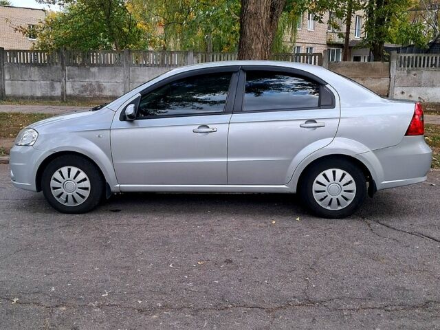 Серый Шевроле Авео, объемом двигателя 1.6 л и пробегом 0 тыс. км за 4300 $, фото 2 на Automoto.ua