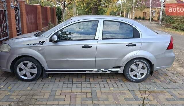 Сірий Шевроле Авео, об'ємом двигуна 1.5 л та пробігом 398 тис. км за 2850 $, фото 6 на Automoto.ua