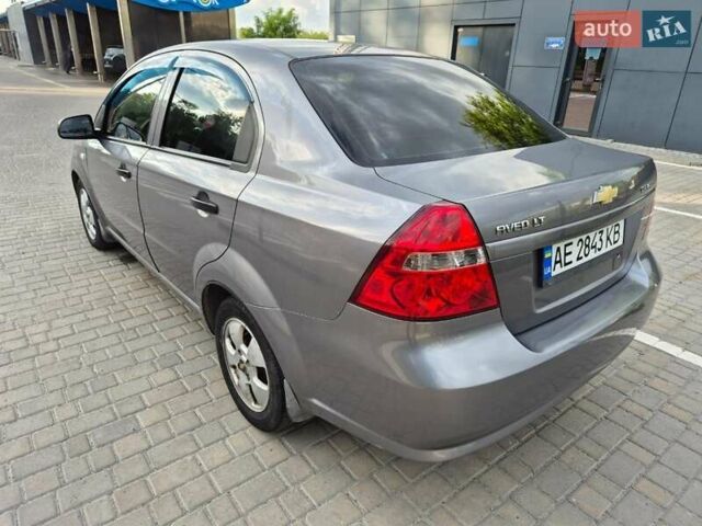 Серый Шевроле Авео, объемом двигателя 1.5 л и пробегом 191 тыс. км за 5000 $, фото 9 на Automoto.ua