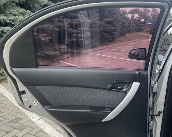 Серый Шевроле Авео, объемом двигателя 1.5 л и пробегом 161 тыс. км за 5300 $, фото 74 на Automoto.ua
