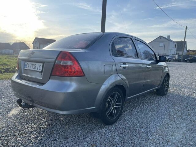 Серый Шевроле Авео, объемом двигателя 1.5 л и пробегом 300 тыс. км за 2350 $, фото 6 на Automoto.ua