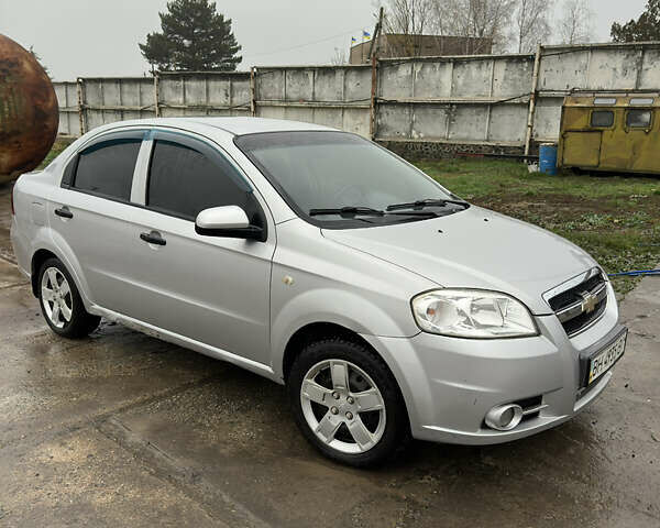 Сірий Шевроле Авео, об'ємом двигуна 1.5 л та пробігом 245 тис. км за 3500 $, фото 2 на Automoto.ua