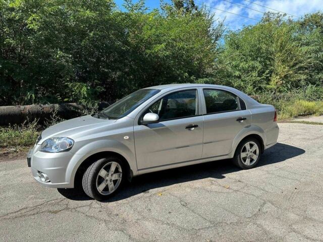 Серый Шевроле Авео, объемом двигателя 1.6 л и пробегом 65 тыс. км за 5300 $, фото 6 на Automoto.ua