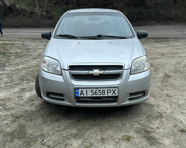 Сірий Шевроле Авео, об'ємом двигуна 1.5 л та пробігом 284 тис. км за 2850 $, фото 1 на Automoto.ua