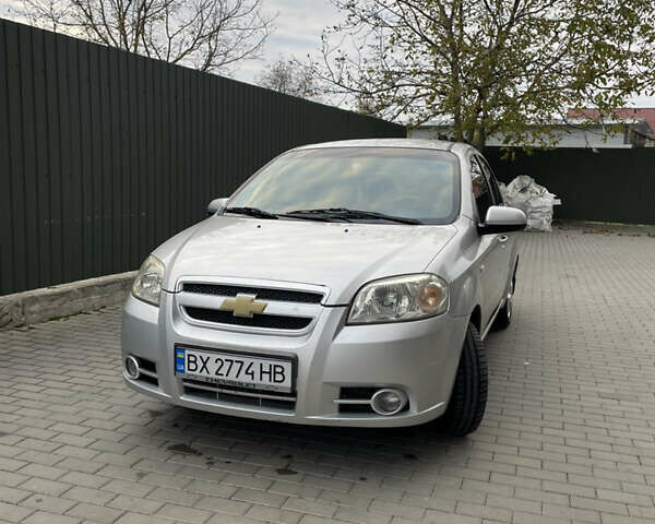 Сірий Шевроле Авео, об'ємом двигуна 1.6 л та пробігом 290 тис. км за 3900 $, фото 9 на Automoto.ua