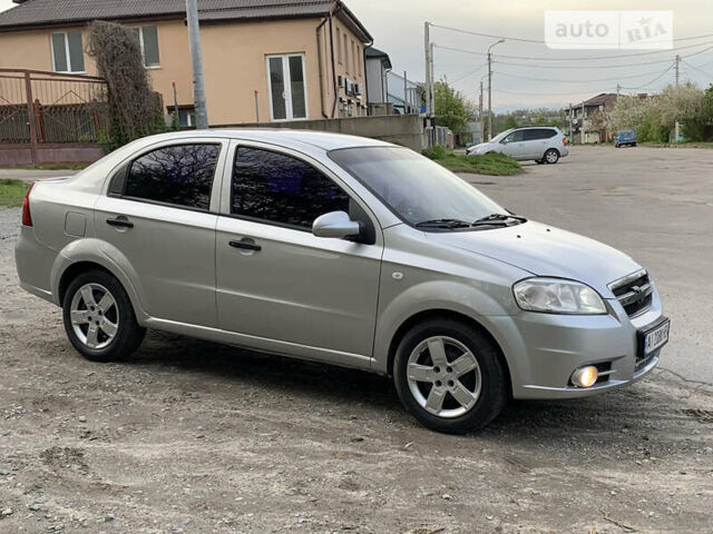 Сірий Шевроле Авео, об'ємом двигуна 1.5 л та пробігом 360 тис. км за 3450 $, фото 10 на Automoto.ua