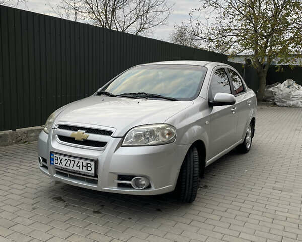 Сірий Шевроле Авео, об'ємом двигуна 1.6 л та пробігом 290 тис. км за 3900 $, фото 8 на Automoto.ua