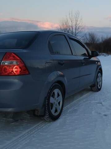 Сірий Шевроле Авео, об'ємом двигуна 1.5 л та пробігом 90 тис. км за 4499 $, фото 4 на Automoto.ua