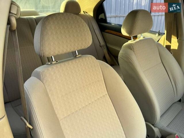 Серый Шевроле Авео, объемом двигателя 1.6 л и пробегом 240 тыс. км за 3100 $, фото 9 на Automoto.ua