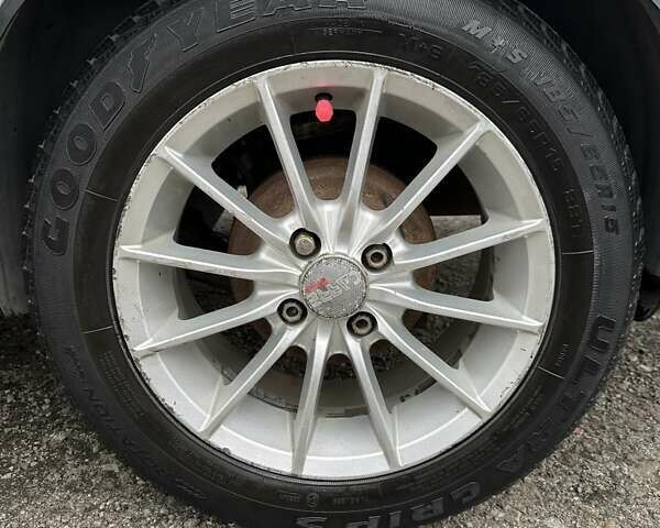 Сірий Шевроле Авео, об'ємом двигуна 1.5 л та пробігом 59 тис. км за 4300 $, фото 7 на Automoto.ua