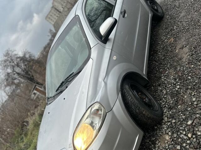 Серый Шевроле Авео, объемом двигателя 1.5 л и пробегом 250 тыс. км за 2450 $, фото 8 на Automoto.ua