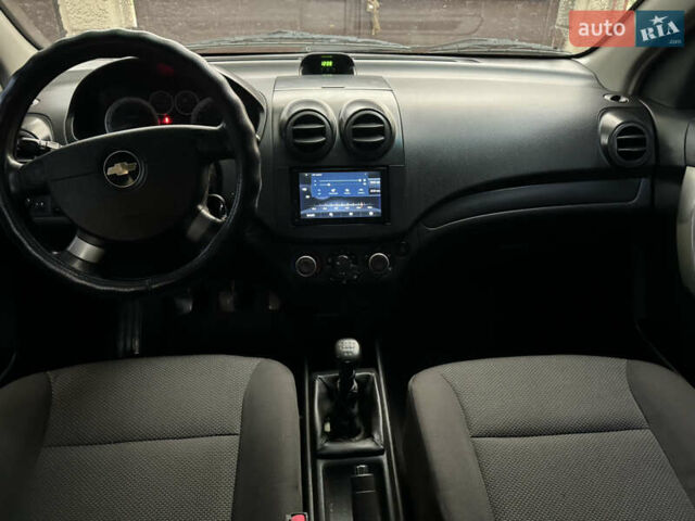 Сірий Шевроле Авео, об'ємом двигуна 1.5 л та пробігом 165 тис. км за 4800 $, фото 17 на Automoto.ua