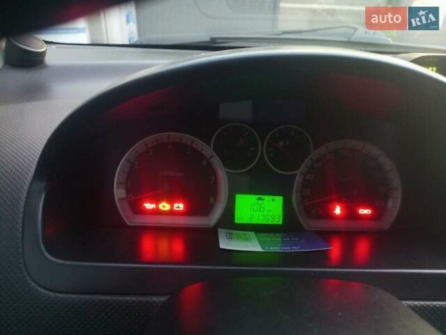 Сірий Шевроле Авео, об'ємом двигуна 1.5 л та пробігом 218 тис. км за 3000 $, фото 20 на Automoto.ua