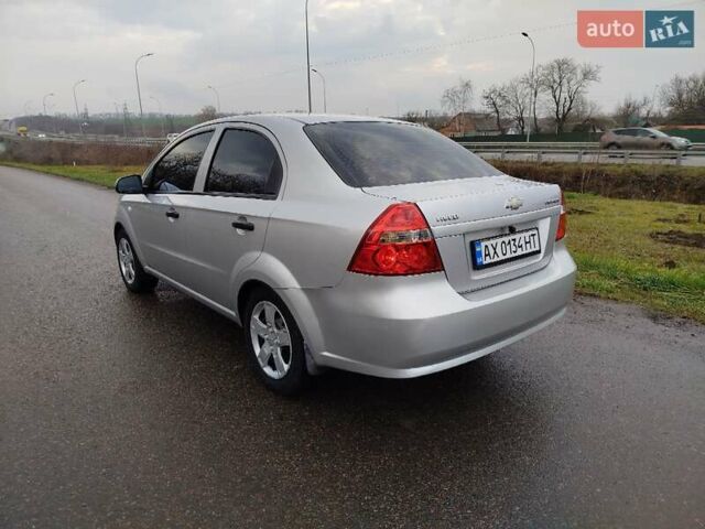 Серый Шевроле Авео, объемом двигателя 1.5 л и пробегом 183 тыс. км за 4200 $, фото 3 на Automoto.ua