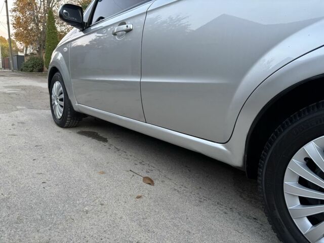 Сірий Шевроле Авео, об'ємом двигуна 1.6 л та пробігом 148 тис. км за 4550 $, фото 4 на Automoto.ua