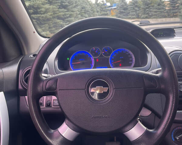 Серый Шевроле Авео, объемом двигателя 1.5 л и пробегом 161 тыс. км за 5300 $, фото 81 на Automoto.ua