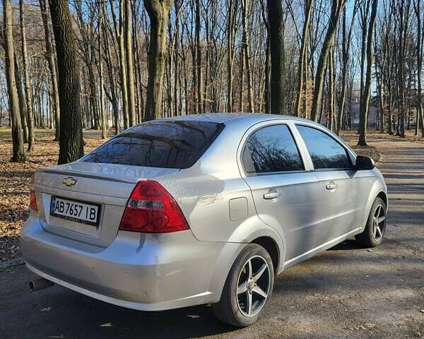 Серый Шевроле Авео, объемом двигателя 1.4 л и пробегом 122 тыс. км за 3250 $, фото 3 на Automoto.ua