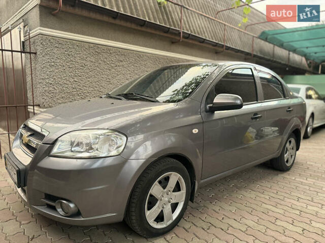 Сірий Шевроле Авео, об'ємом двигуна 1.5 л та пробігом 165 тис. км за 4800 $, фото 26 на Automoto.ua