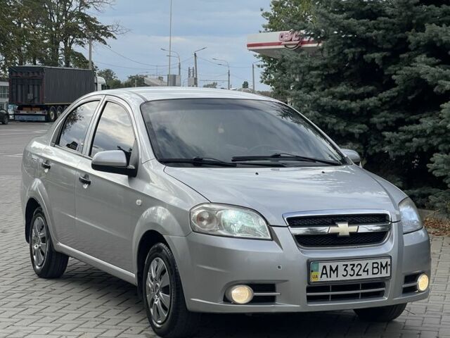 Серый Шевроле Авео, объемом двигателя 1.5 л и пробегом 161 тыс. км за 4999 $, фото 2 на Automoto.ua