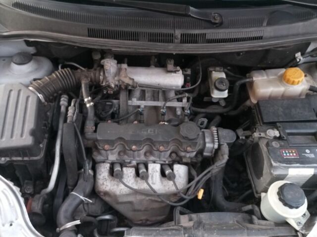 Серый Шевроле Авео, объемом двигателя 1.5 л и пробегом 209 тыс. км за 3700 $, фото 15 на Automoto.ua