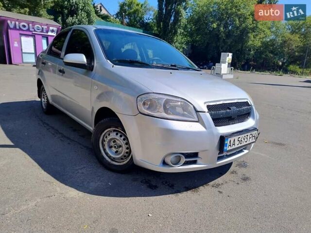Серый Шевроле Авео, объемом двигателя 1.5 л и пробегом 543 тыс. км за 3300 $, фото 10 на Automoto.ua
