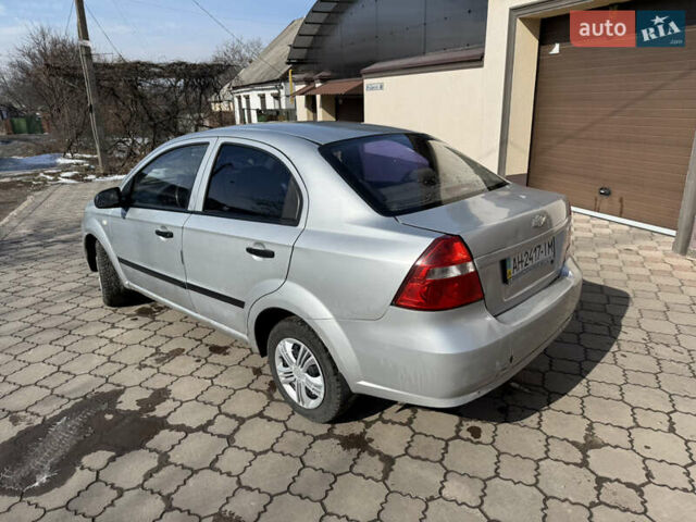 Серый Шевроле Авео, объемом двигателя 1.5 л и пробегом 440 тыс. км за 2500 $, фото 6 на Automoto.ua