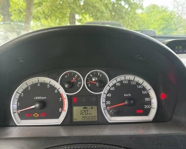 Серый Шевроле Авео, объемом двигателя 1.5 л и пробегом 197 тыс. км за 3800 $, фото 15 на Automoto.ua