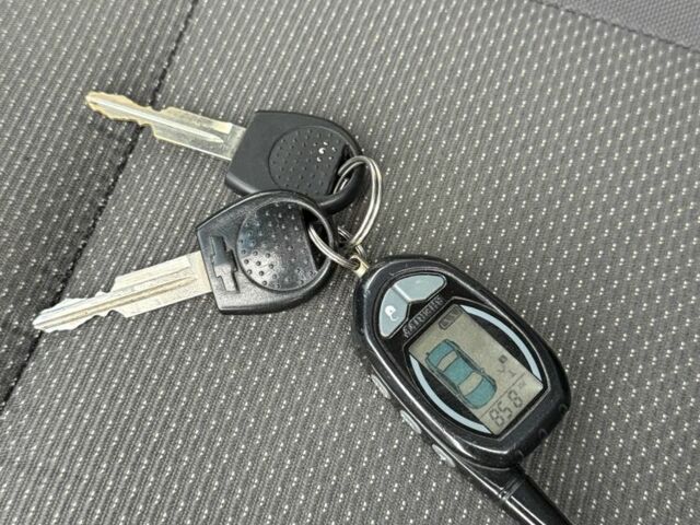 Сірий Шевроле Авео, об'ємом двигуна 1.5 л та пробігом 215 тис. км за 3850 $, фото 10 на Automoto.ua