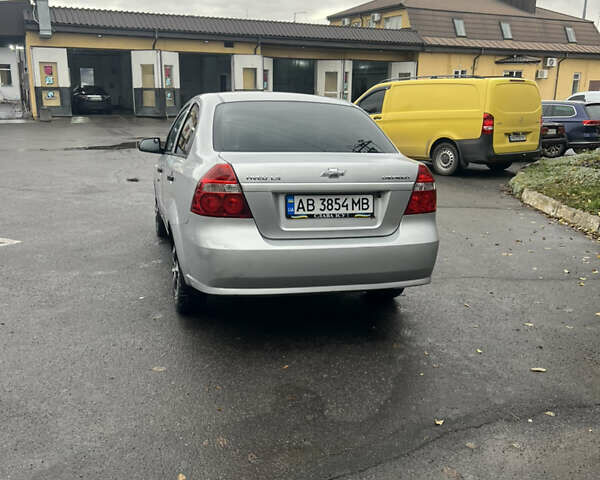 Сірий Шевроле Авео, об'ємом двигуна 1.5 л та пробігом 250 тис. км за 2999 $, фото 6 на Automoto.ua