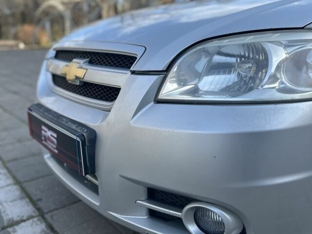 Серый Шевроле Авео, объемом двигателя 1.6 л и пробегом 214 тыс. км за 2700 $, фото 23 на Automoto.ua