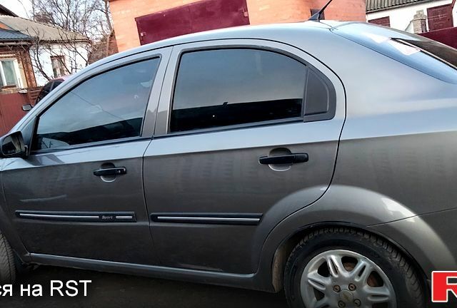 Серый Шевроле Авео, объемом двигателя 1.5 л и пробегом 205 тыс. км за 3500 $, фото 12 на Automoto.ua