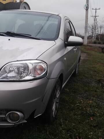 Сірий Шевроле Авео, об'ємом двигуна 1.6 л та пробігом 295 тис. км за 1800 $, фото 7 на Automoto.ua